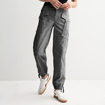 Juniors' SO® Low Rise Wide Leg Cargo Joggers