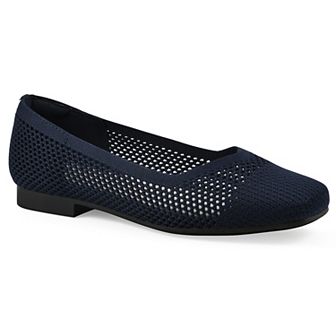 Cliffs by White Mountain Beslee Women's Ballet Flats
