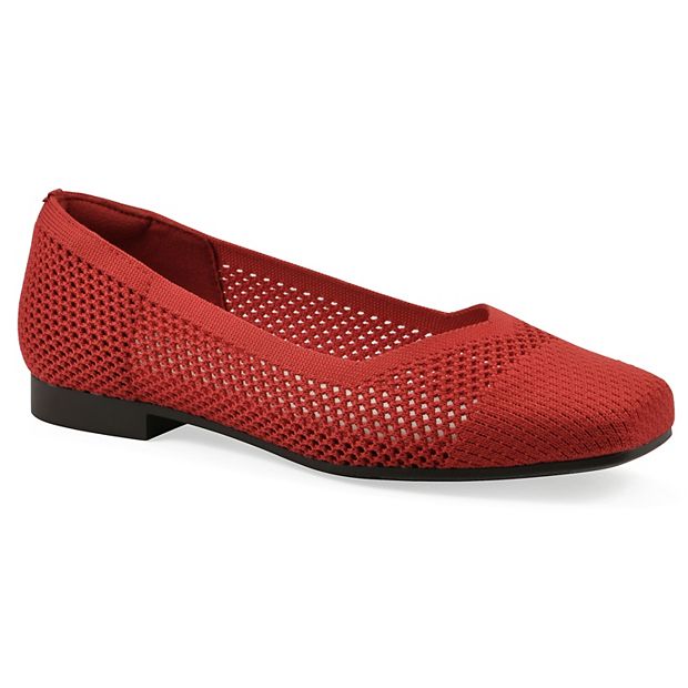 Cliffs by White Mountain Beslee Women's Ballet Flats
