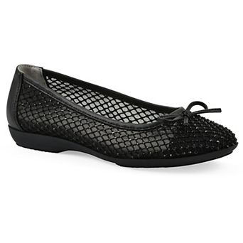 Cliffs by White Mountain Carlicia Women's Ballet Flats