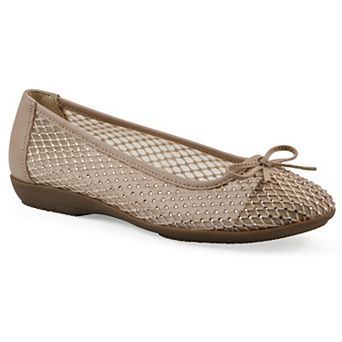 Cliffs by White Mountain Carlicia Women's Ballet Flats