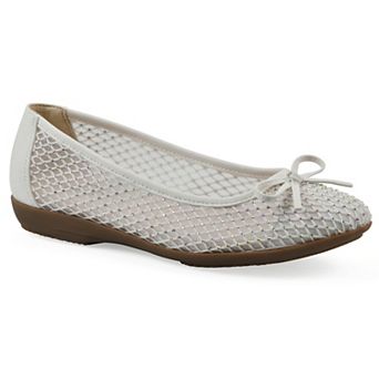 Cliffs by White Mountain Carlicia Women's Ballet Flats