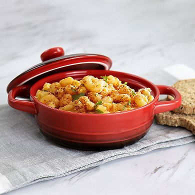 6 Piece 10 Ounce Stoneware Mini Casserole Set in Red with Lid