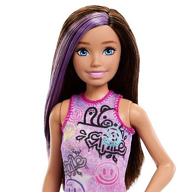 Barbie® Family & Friends Skipper Babysitter, Inc. Doll & Backpack Accessory Set