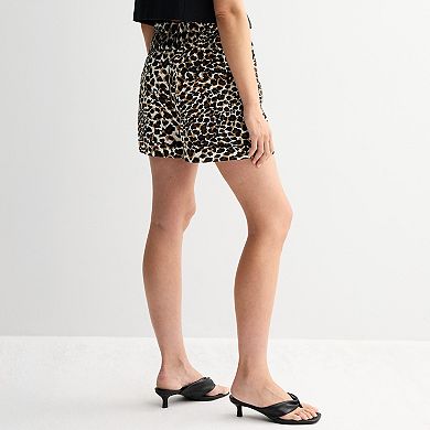 Women's INTEMPO™ Ruffle Shorts with Pockets