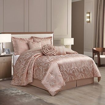 Nanshing Alameda Comforter Set