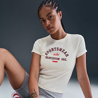 Women's Nike Slim Short Sleeve T-Shirt