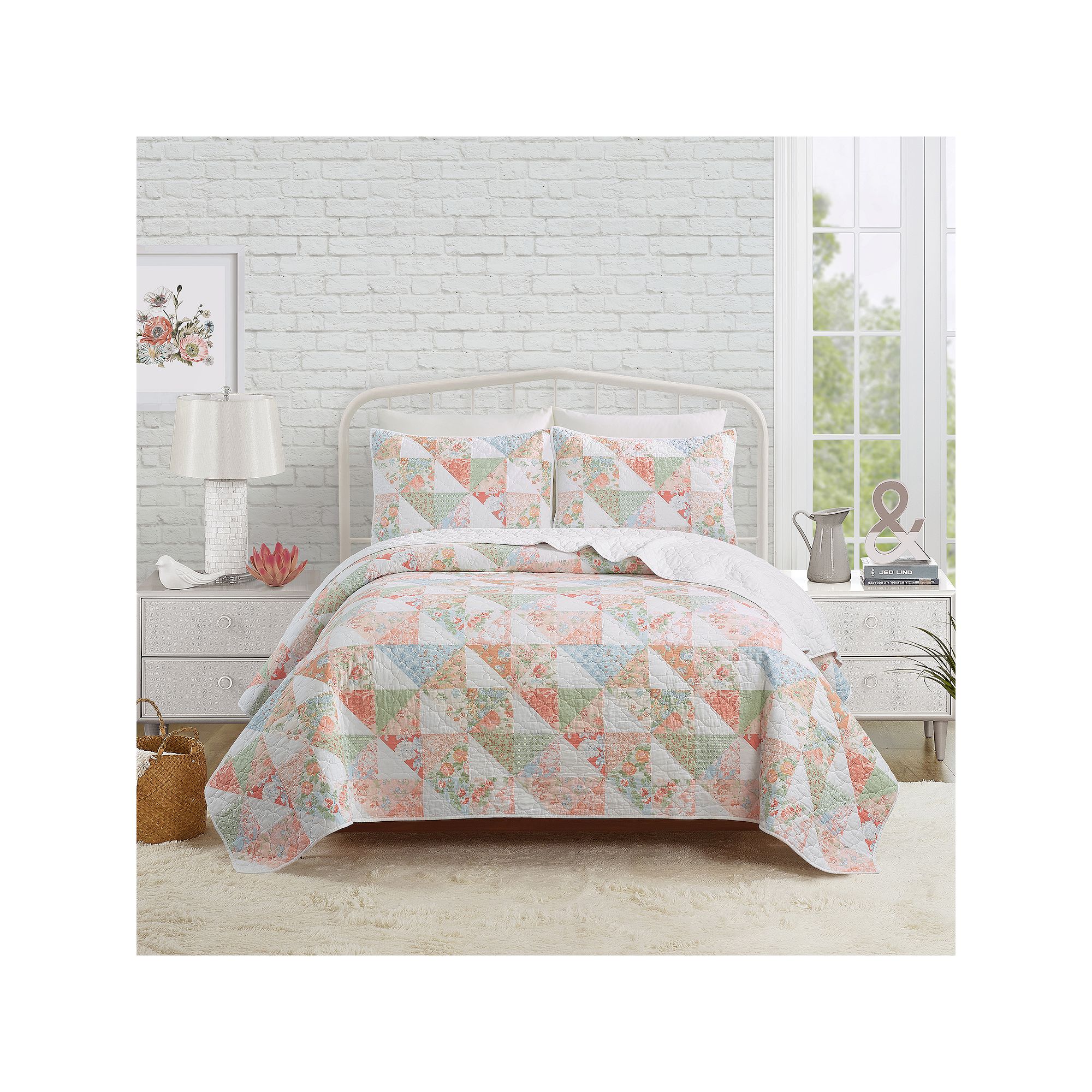 Modern Heirloom Coventry Quilt Set with Shams, Multicolor