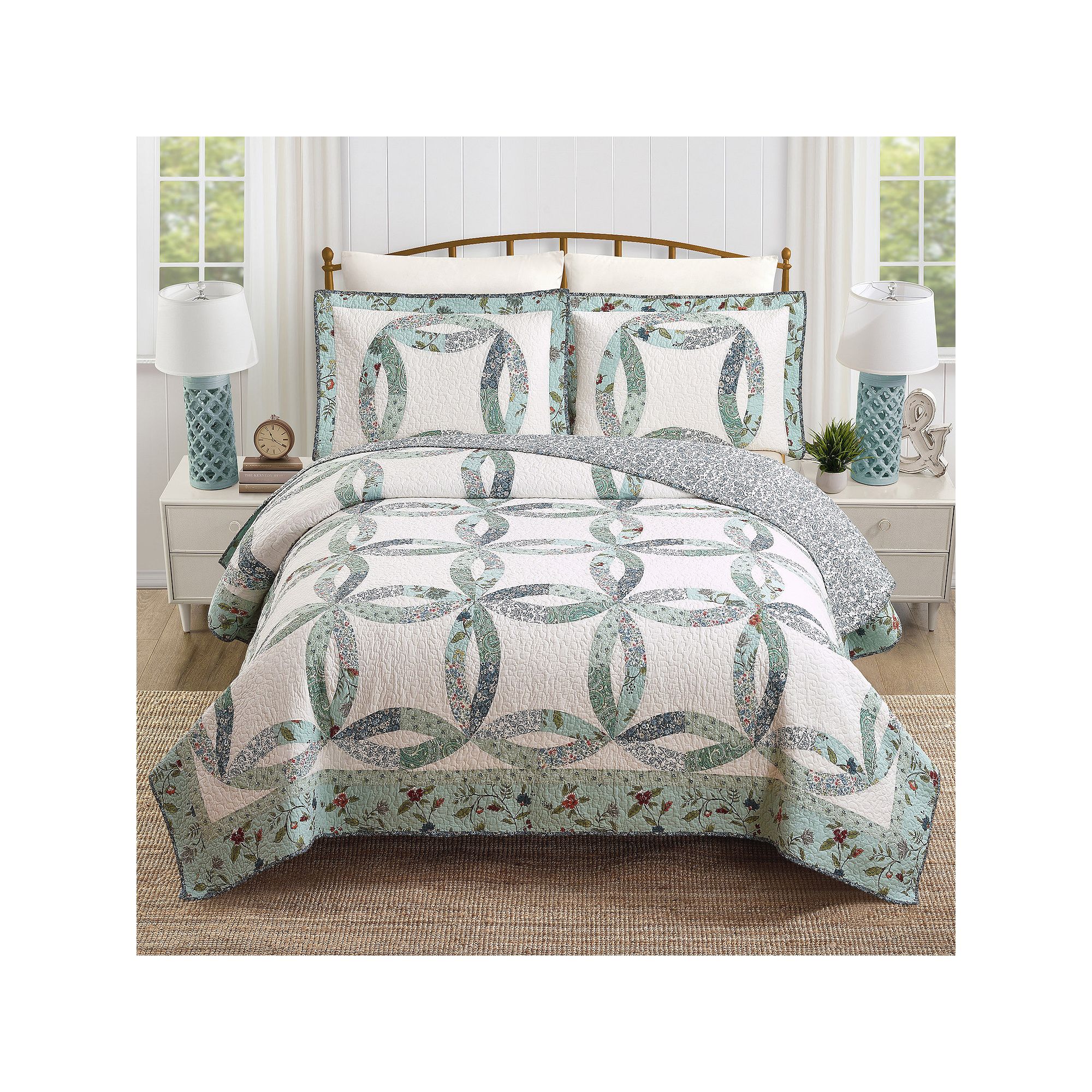 Modern Heirloom Felicity Quilt Set with Shams, Blue