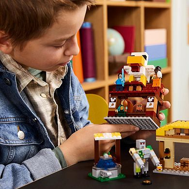 LEGO Minecraft The Ghast Balloon Village Attack – 21272