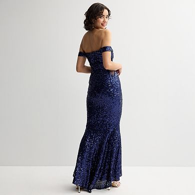 Juniors' Jump Apparel Sequin V-Front Off The Shoulder Gown