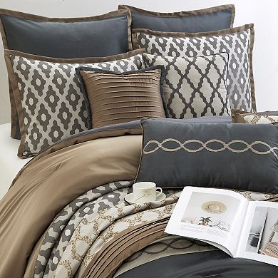 Nanshing Caval Geometric Jacquard Comforter Set