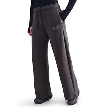 Women's Nike Club Fleece Midrise Wide Leg Pants