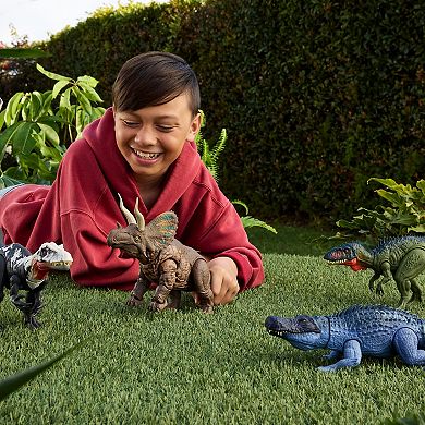 Mattel Jurassic World Rebirth Gigantic Thrashers Chilantalsaurus Dinosaur Figure
