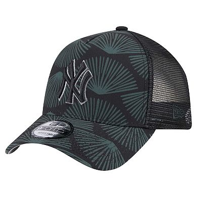 Men's New Era Black New York Yankees 9FORTY A-Frame Trucker Adjustable Hat