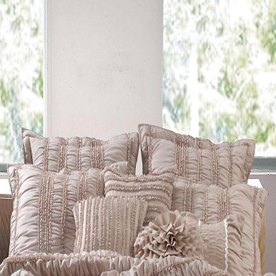Tiana Quilt And Pillow Sham Set