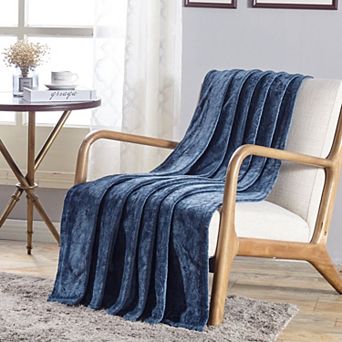 Plazatex Dama Embossed Scroll Pattern Soft & Cozy Throw Blanket
