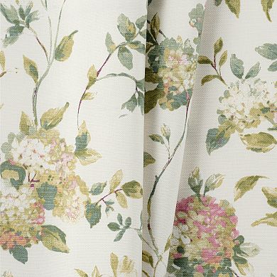 48% Cotton 52% Polyester Traditional Hydrangea Pattern Abigail Shower Curtain