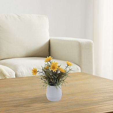 Everyday Decor Artificial Daisies in White Planter Table Decor