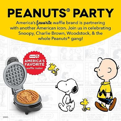Dash Peanuts Snoopy Mini Waffle Maker