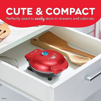 Disney Dash Mickey Mouse Santa Mini Waffle Maker