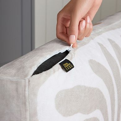 TCL Town & Country Luxe CuddleTown Matisse Everwash® Pillow Pet Bed