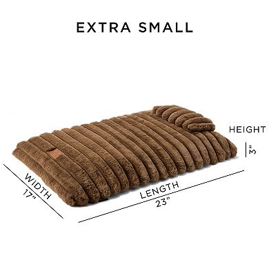 TCL Town & Country Luxe CuddleTown Ribbed Bubble Stripe Pillow Crate Mat
