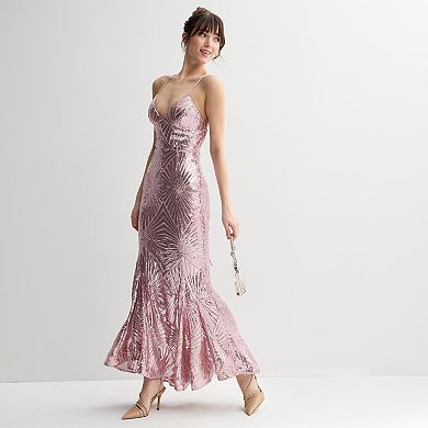 Juniors' Violet Weekend Geometric Sequin Mermaid Gown