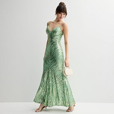 Juniors' Violet Weekend Sequined Strappy Gown