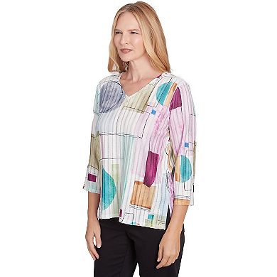 Petite Alfred Dunner Geometric V-Neck Three-Quarter Sleeve Top