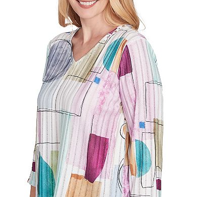 Petite Alfred Dunner Geometric V-Neck Three-Quarter Sleeve Top