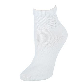 CTM Women's Diabetic Ankle Socks (3 Pair Pack)