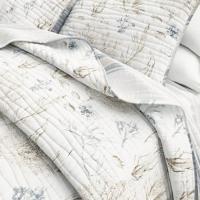 Madelinen® Coastal Coral Reversible Quilt Set with Shams