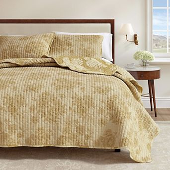 Madelinen® Vintage Floral Cotton Quilt Set with Shams