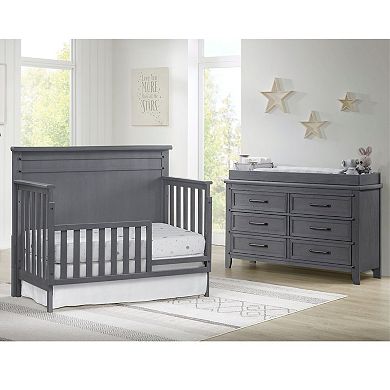 Soho Baby Ellison Premium 4-in-1 Convertible Crib – Flat-Top Headboard