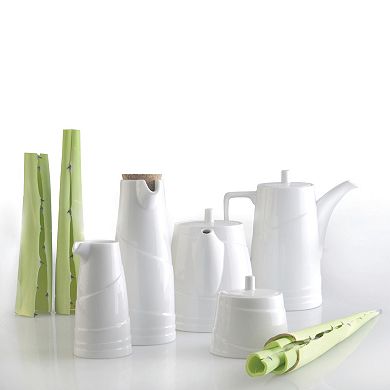 BergHOFF Essentials 22oz Porcelain Milk Jug