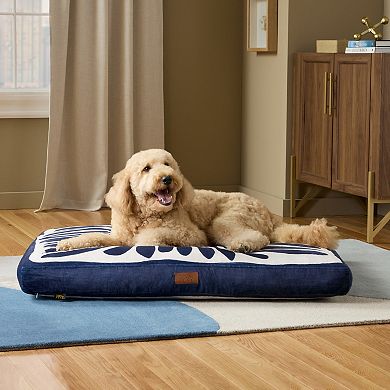 TCL Town & Country Luxe CuddleTown Matisse Everwash® Pillow Pet Bed