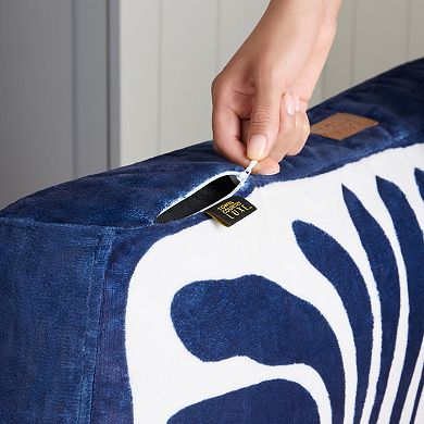 TCL Town & Country Luxe CuddleTown Matisse Everwash® Pillow Pet Bed