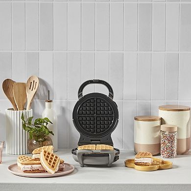Cuisinart® 2-in-1 Non-Stick Removable Plates Waffle Maker