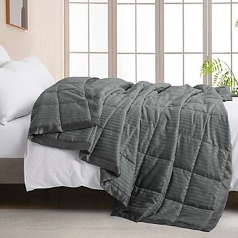 Unikome Hotel Collection Lightweight Down Alternative Blanket with Satin Trim All Season Design