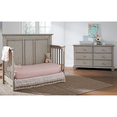 Oxford Baby Kenilworth 4-in-1 Convertible Crib