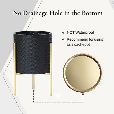 LuxenHome 2-Piece Diamond Pattern Round Metal Cachepot Planter Set, Black with Gold Stands