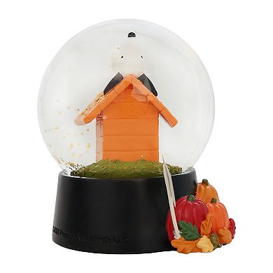 Snoopy Halloween Snow Globe Table Decor