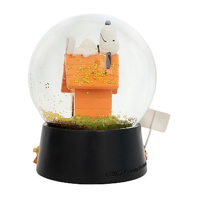 Snoopy Halloween Snow Globe Table Decor