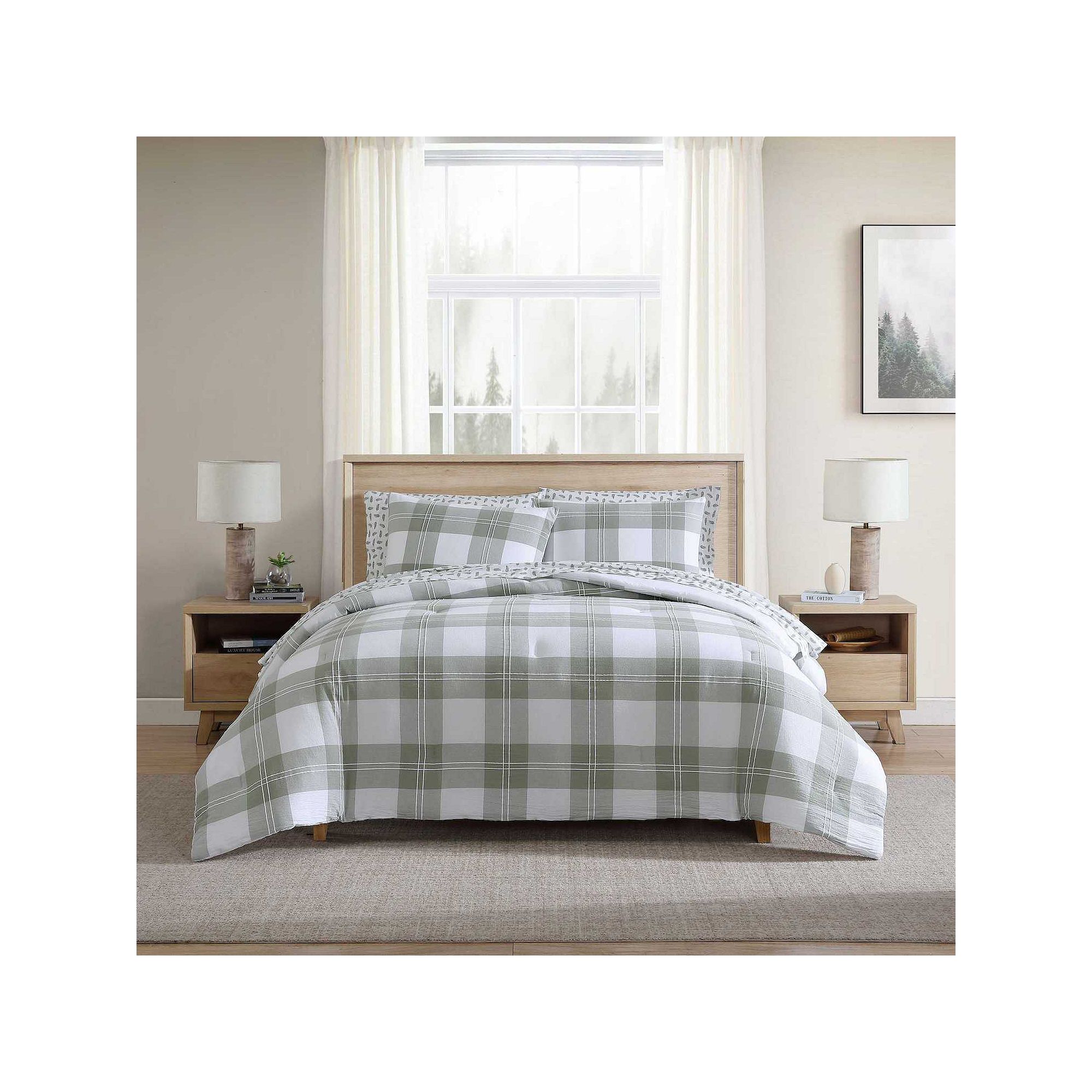 Eddie Bauer Mountain Embroidery Plaid Green King Comforter Set, Mountain Pl