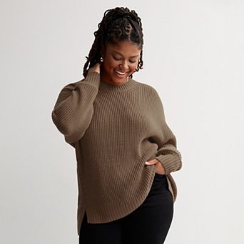 Juniors' Plus Size SO® Drop Shoulder Side Slits Crewneck Sweater
