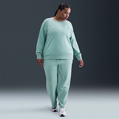 Plus Size Nike Club Fleece Loose Crew Pullover