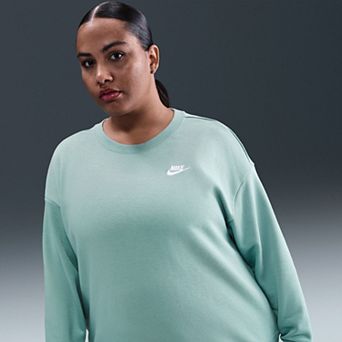 Plus Size Nike Club Fleece Loose Crew Pullover