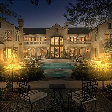 Techko Solar Classic Pathway Light