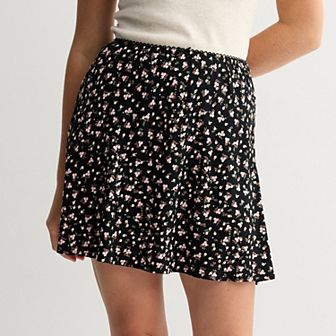 Juniors' SO® Mini Slip-On Skirt